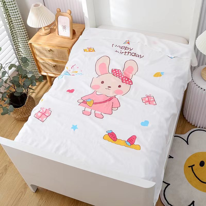 Dvigubo sluoksnio vaiko pledas iš viskozės, vasaros lengvas pledas, animacinis raštas, pirmosios kokybės