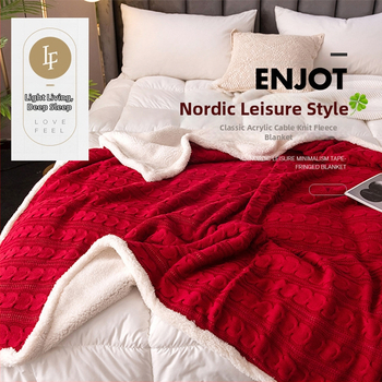 Megztas biuro pledas, vienodos spalvos raštas, akrilinis audinys, šiuolaikiškas minimalistinis stilius, pritaikomas apdirbimas, tinkamas pavasariui ir rudeniui