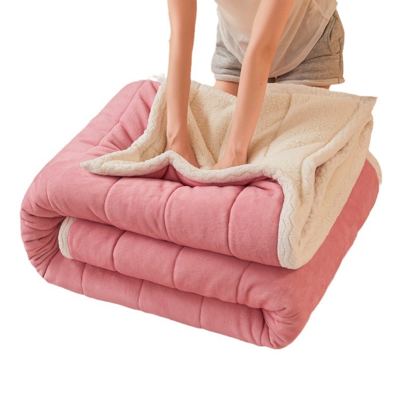 Beibe velvet antklodė, svoris 500–800 g, tinkama visiems sezonams, pritaikomas apdorojimas