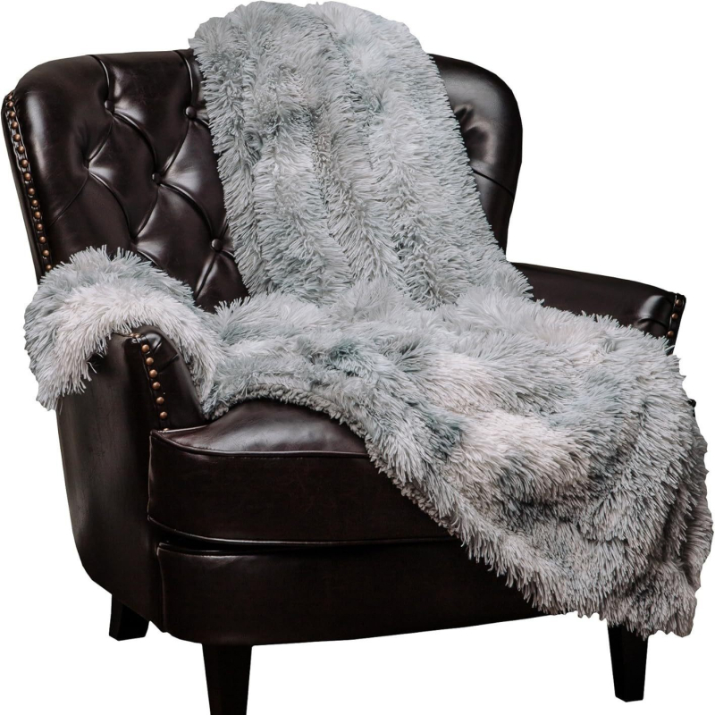 Flanelinė pledė, poliesterio pluoštas, 300–500 g svoris, pritaikoma, visoms sezonoms