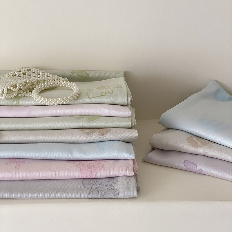 Bambuko pluošto rankšluosčio pledas vasarai, lengvas ir gaivus, 1.1–1.5 kg, peizažo raštas, reaktyvus dažymas