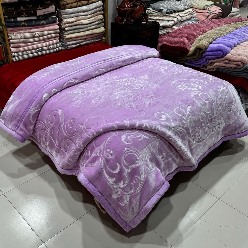 Dėka su reljefiniu debesų raštu, 5 kg, dvigubo storio kraštas, 100% poliesteris, žiemai