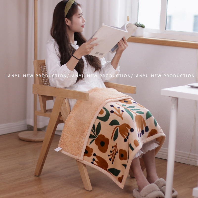 Koralinio fliso pledas, 100% poliesteris, 480 g/m², Žiema, Geometrinis raštas