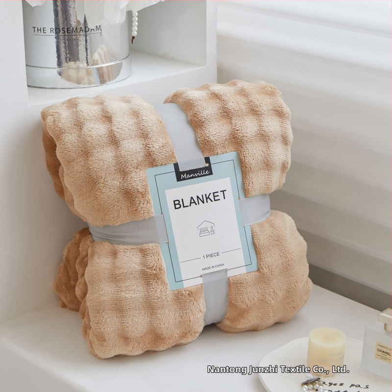 Koralinio veliūro antklodė, vieno sluoksnio, dviejų pusių, 100% poliesteris, svoris 300, pavasario–rudens naudojimui