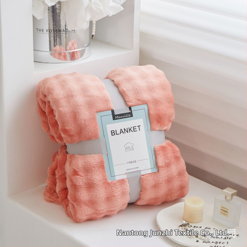 Koralinio veliūro antklodė, vieno sluoksnio, dviejų pusių, 100% poliesteris, svoris 300, pavasario–rudens naudojimui