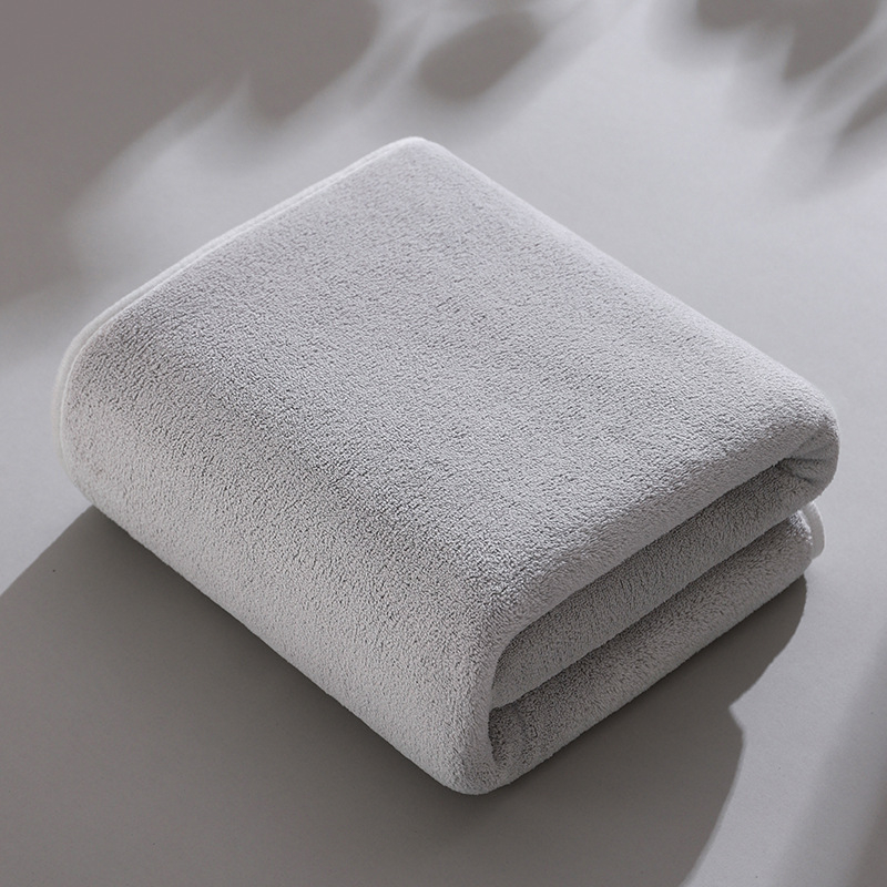 Fürdőlepedő korall fleece anyagból, 200–300 g, 150D