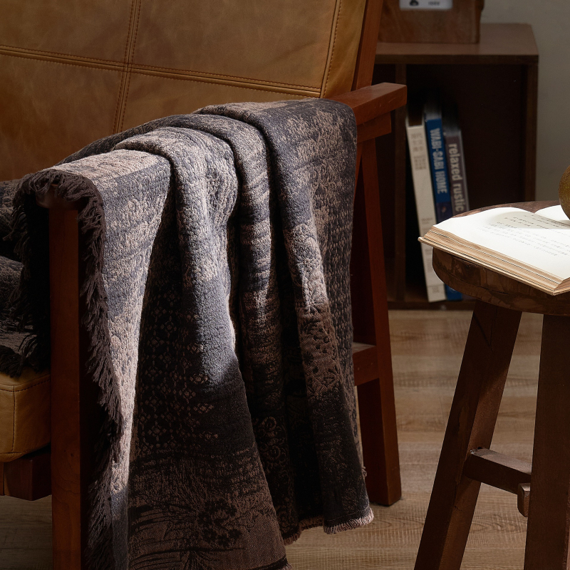 Skandinaviškas retro pledas iš medvilnės, gėlių raštas, 1500–1999 g, visiems metų laikams, prieinamas luksas