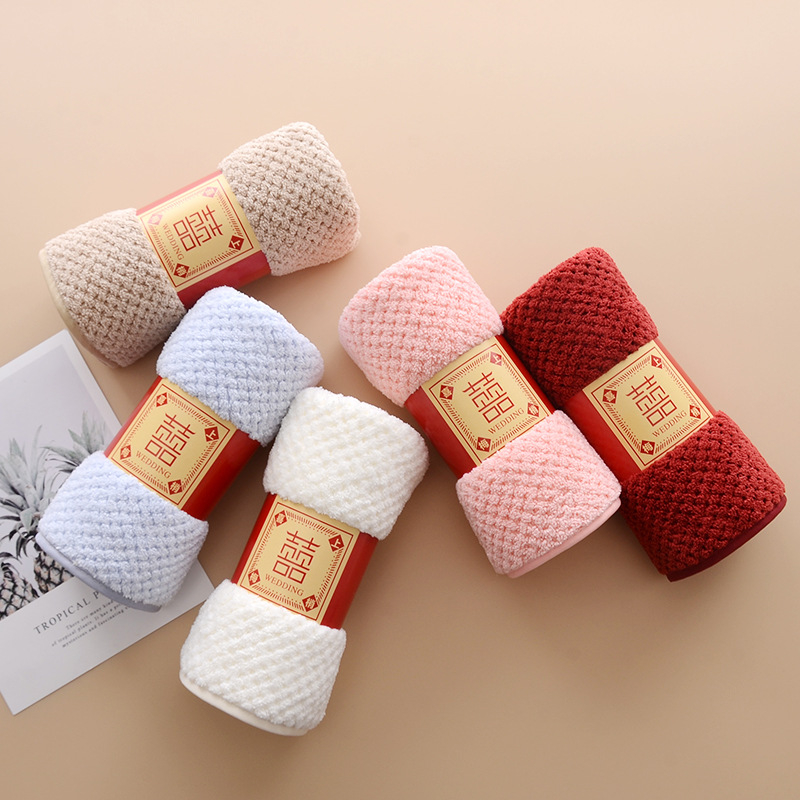 Ručnik za lice od coral fleece s dizajnom ananas kariranog uzorka, 150D vlakna, običan način tkanja, 50–80 g, prilagodljiva obrada