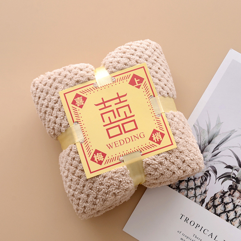Ručnik za lice od coral fleece s dizajnom ananas kariranog uzorka, 150D vlakna, običan način tkanja, 50–80 g, prilagodljiva obrada
