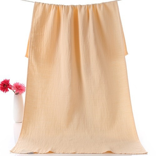 Vannas dvielis no tīras kokvilnas gāzes auduma, 32s diegi, svars 200–300 g, pielāgota apstrāde