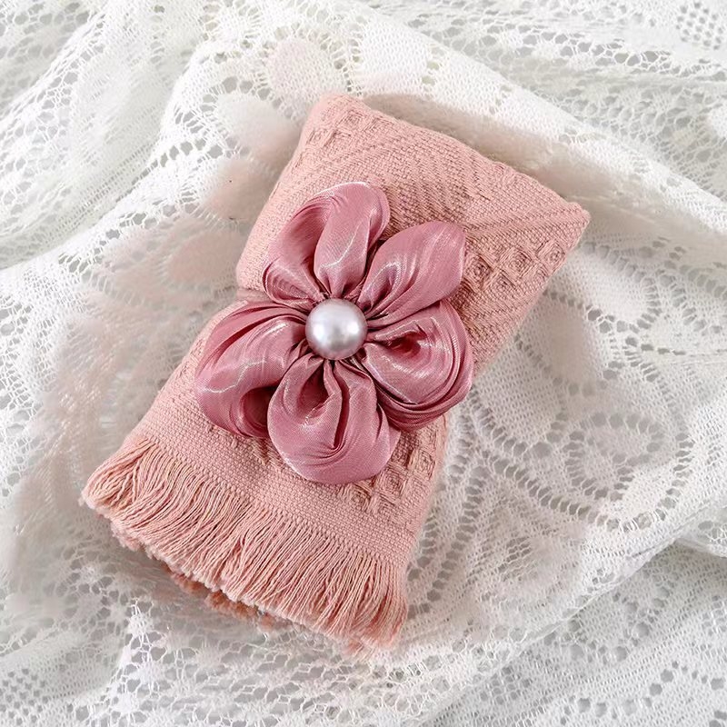 Vjenčani suvenir ručnik s resicama, pamuk, 32s vlakna, jacquard tkanje i šivenje, težina 80–100 g