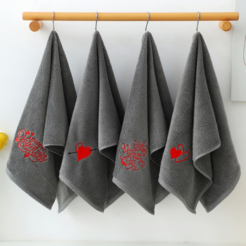 Sejas dvieļi no tīras kokvilnas ar izšuvumu, tukšā diega, plakanais šuvums, pielāgojami, ar drukātu logotipu, zīmols Zhenjian, Valentīna dienas sērija