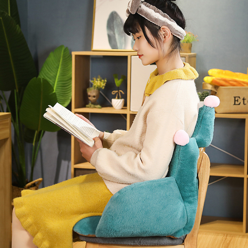 Krēsla spilvens - pūkains materiāls, PP kokvilnas pildījums, LEZIZI, dzīvojamā istaba