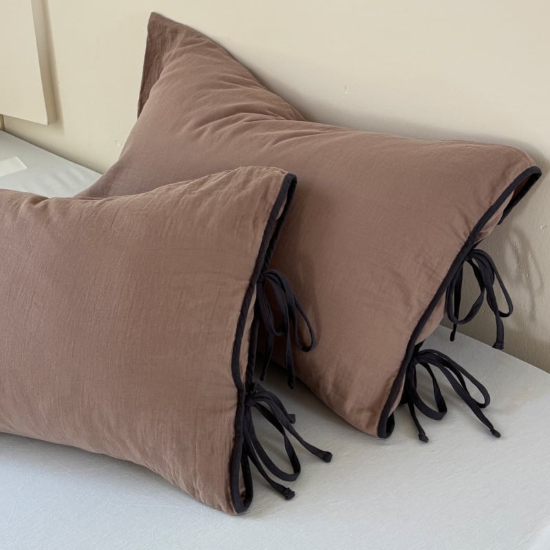 Spilvendrāna ar auklām un lente, divslāņaina kokvilnas marle, zīdaiņiem, elpojoša