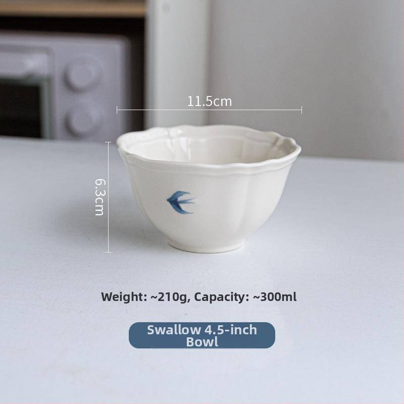 Portselanist taldrik reliefi motiiviga – ebatavalise kujuga, kaasaegne minimalistlik stiil, mikrolaineahjuks sobiv