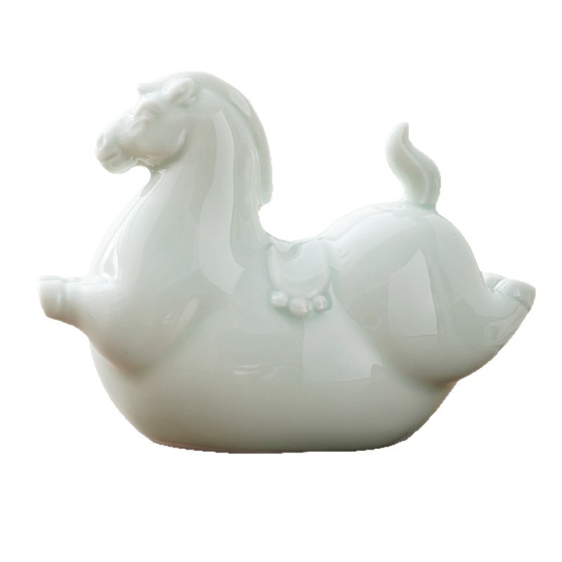 Keramikas virpuļzirgs dekors — radošs ponijs, mūsdienīgs minimālisma stils; Zīmols: Qianmeitang ceramics; Materiāls: keramika; Iepakojums: kartons