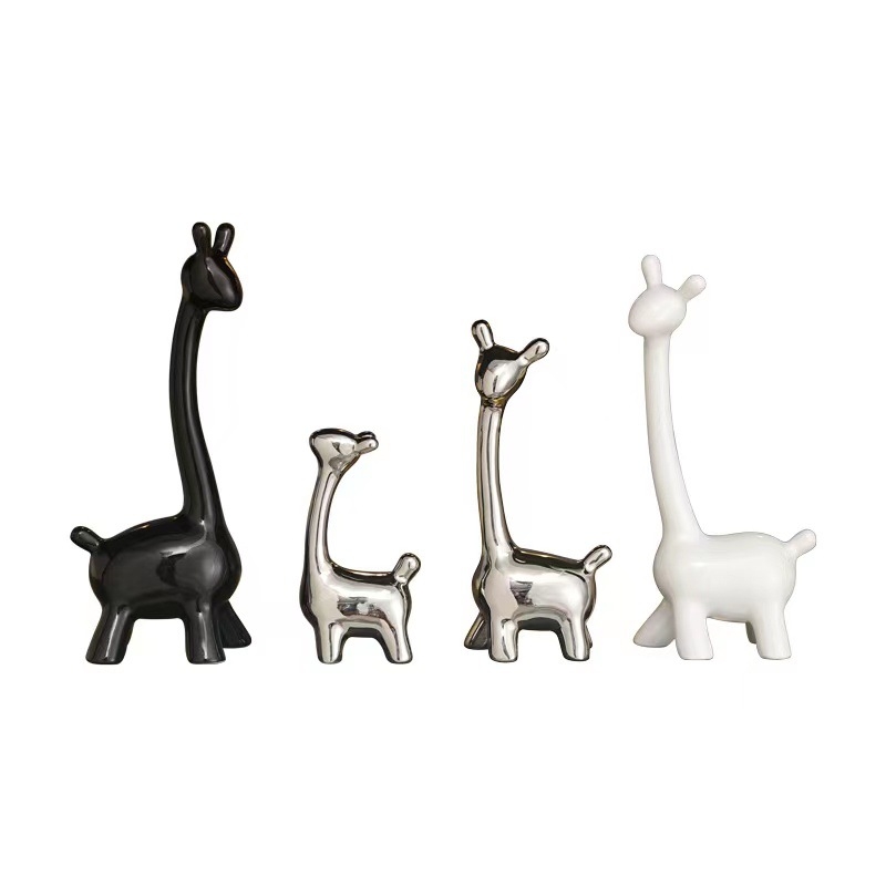 Elnių šeimos figūrėlės rinkinys – keraminiai papuošalai, šiuolaikinio meno stilius, elektroplatingas, Lei xinda