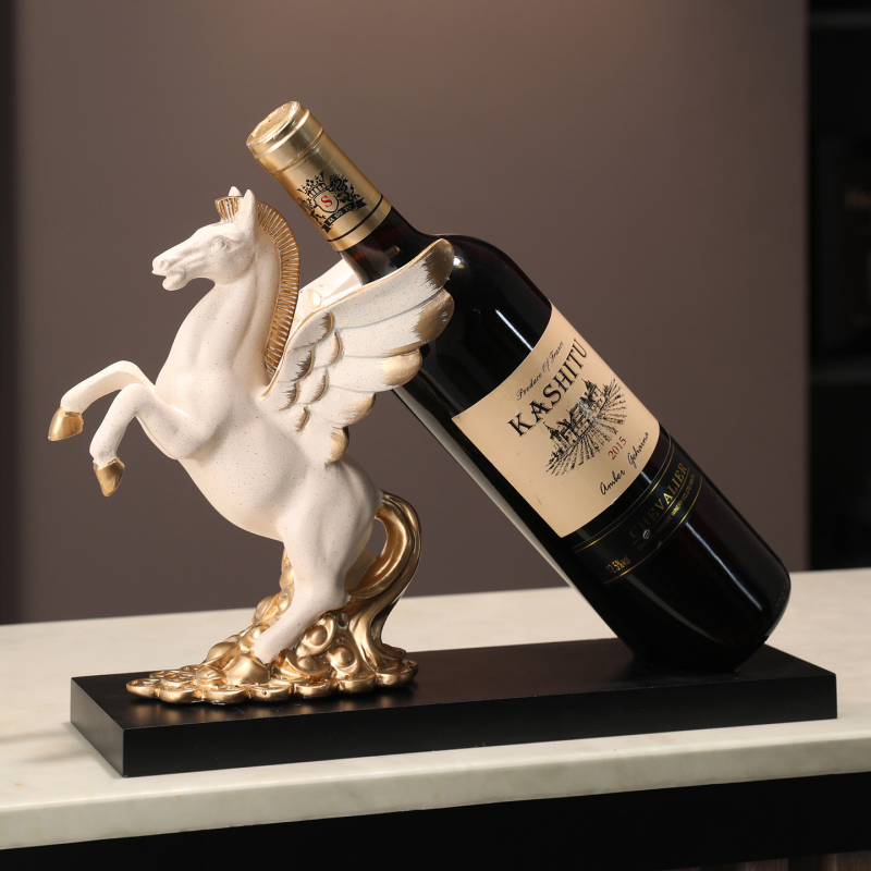 Horse to Success dekoratyvinė vyno lentynos puošmena, dervos skulptūra, Naujasis Kinijos stilius vyno spintai ir svetainei