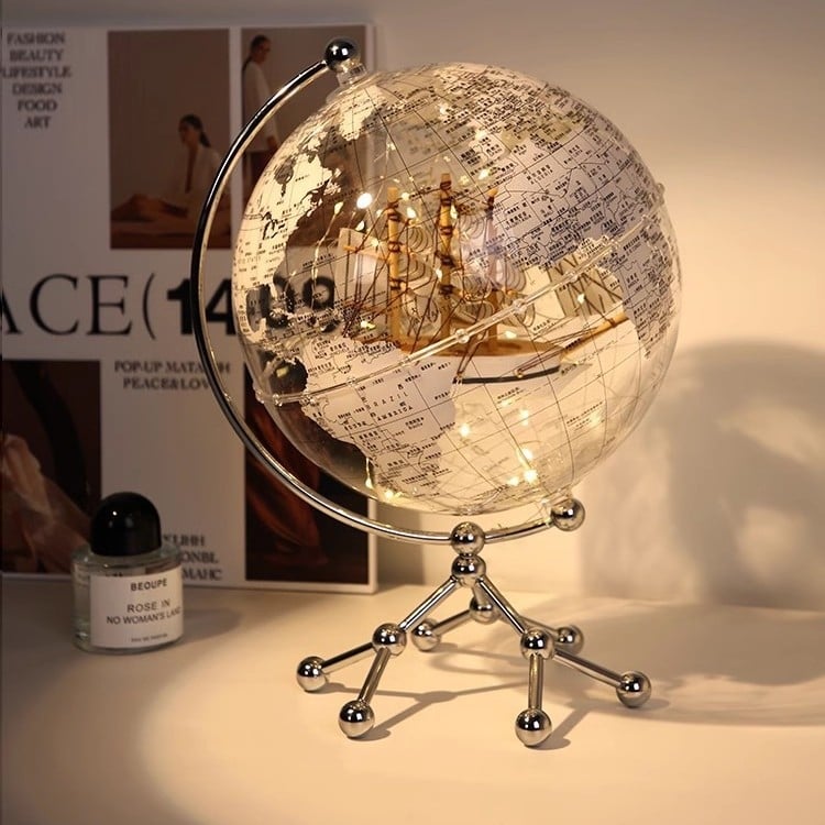 Globusz dekoráció otthonra, modern minimalist stílus, anyag: gyanta