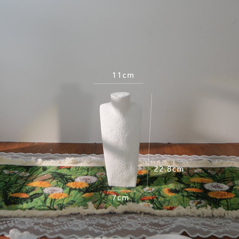 Jūvēlieri izstādes plaukts no ģipša, roku darbs, viengabala, viens līmenis, augstas klases stils