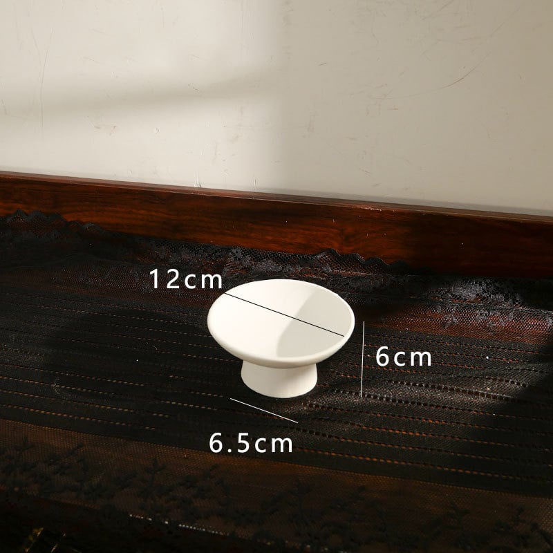 Jūvēlieri izstādes plaukts no ģipša, roku darbs, viengabala, viens līmenis, augstas klases stils