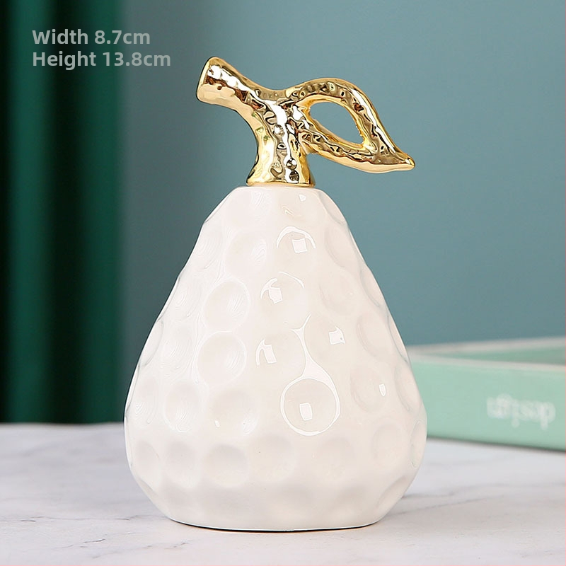 Keramikas ābola dekors interjeram – roku darbs dekoratīvā figūra priekš ieejas, dzīvojamās istabas, grāmatu plaukta un TV statīna. Ideāla dāvana kāzām, dzimšanas dienām vai jaunu mājokļu iegādei.