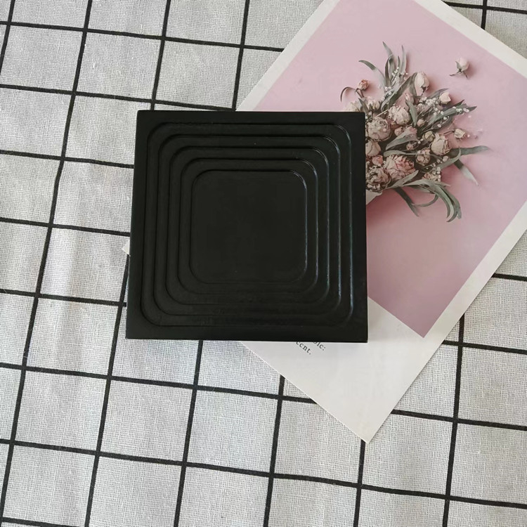 Puidust taldrik (beech wood), ebatavalise kujuga, kerge luksus-stiiliga, poleeritud pind, sobiv hotellidele, toidule ja kohvi serveerimiseks