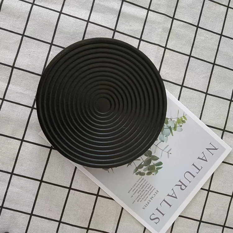 Puidust taldrik (beech wood), ebatavalise kujuga, kerge luksus-stiiliga, poleeritud pind, sobiv hotellidele, toidule ja kohvi serveerimiseks