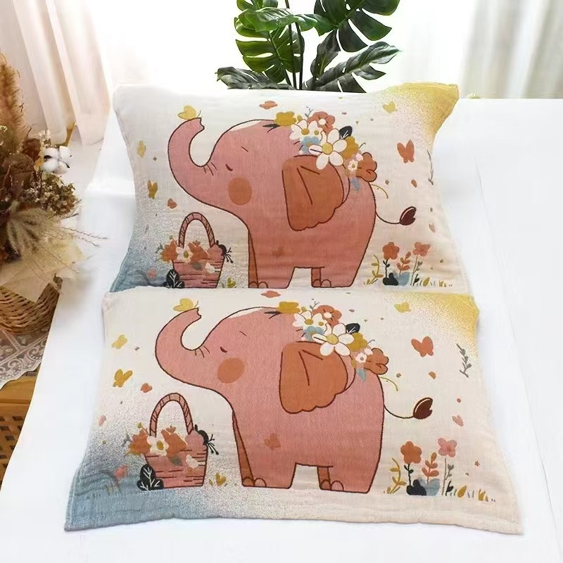 Négy réteg géz pamut párnahuzat cartoon jacquard mintával, egész éves használatra, vastagított, puha és légáteresztő