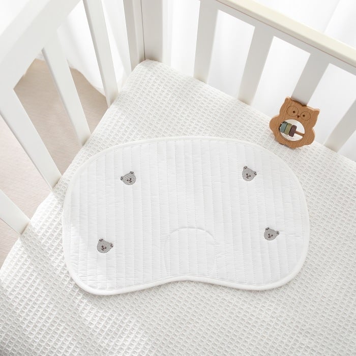 Mo Fan Bear beebipadi – väline ja alus 100% puuvill, vahekiht 100% polüester, karikatuur-stiil, sobib vastsündinutele (0–1 aasta)