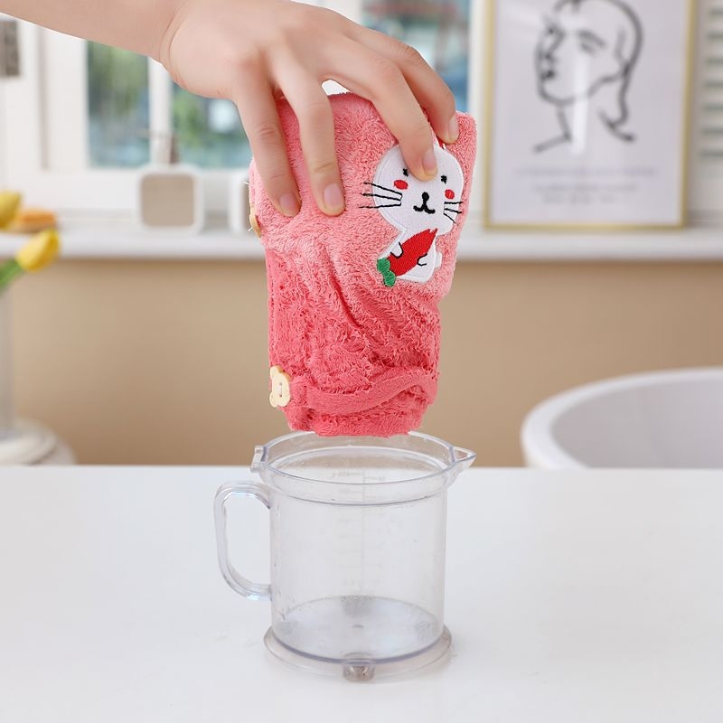 Sievietēm divslāņaina matu žāvēšanas cepure, mikrošķiedra, 150D diegi, izšūta, svars zem 30 g