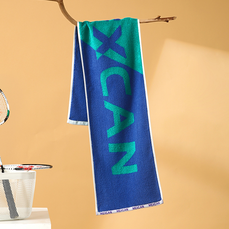 Sport törölköző - tiszta pamut, Jacquard szövet, Core/AB szálak, 120–140 g, logó nyomtatás lehetséges