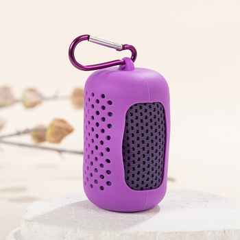 Sporttörölköző poliészterből, gyors száradású és hűsítő hatású, 130 g, logónyomtatás elérhető, edzéshez