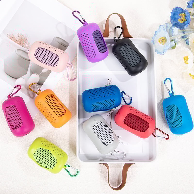 Sporttörölköző poliészterből, gyors száradású és hűsítő hatású, 130 g, logónyomtatás elérhető, edzéshez