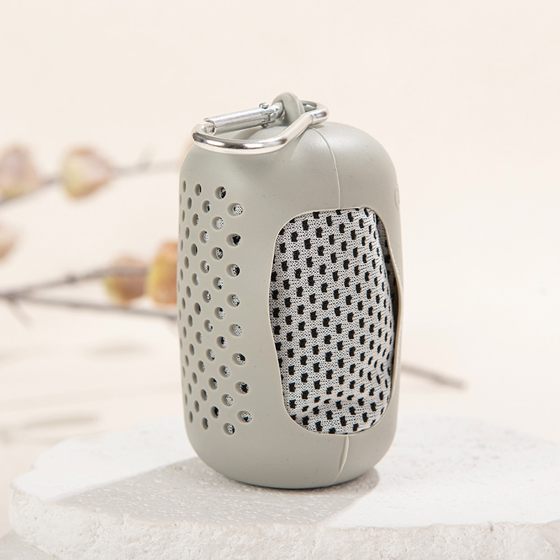 Sporttörölköző poliészterből, gyors száradású és hűsítő hatású, 130 g, logónyomtatás elérhető, edzéshez