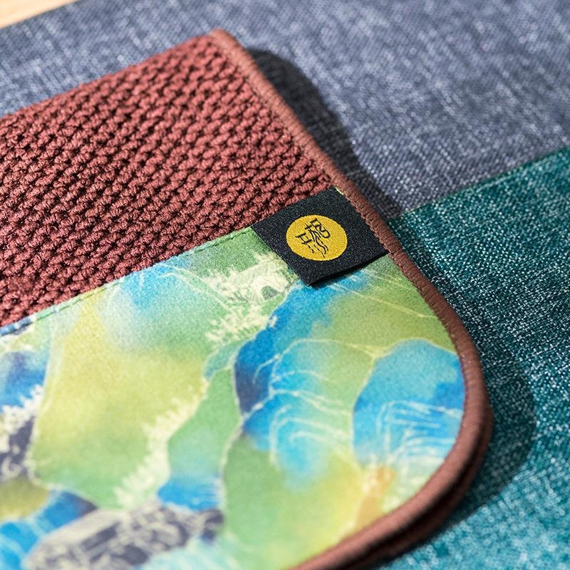 Arbatos rankšluostis iš audinio, šiuolaikinio minimalistinio stiliaus