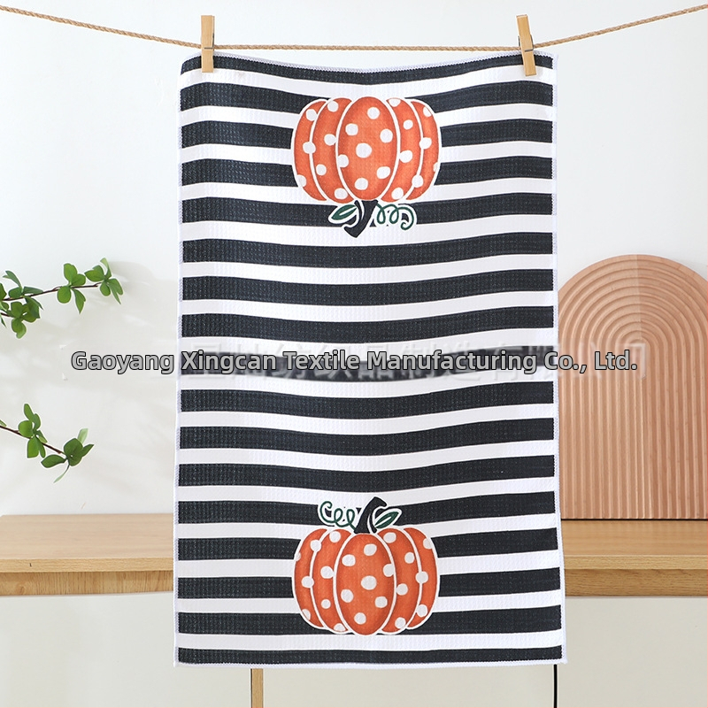 Nyomtatott konyhai törölköző – mikroszálas, 300gsm, 5–10 másodperces nedvszívó képesség, sima szövés