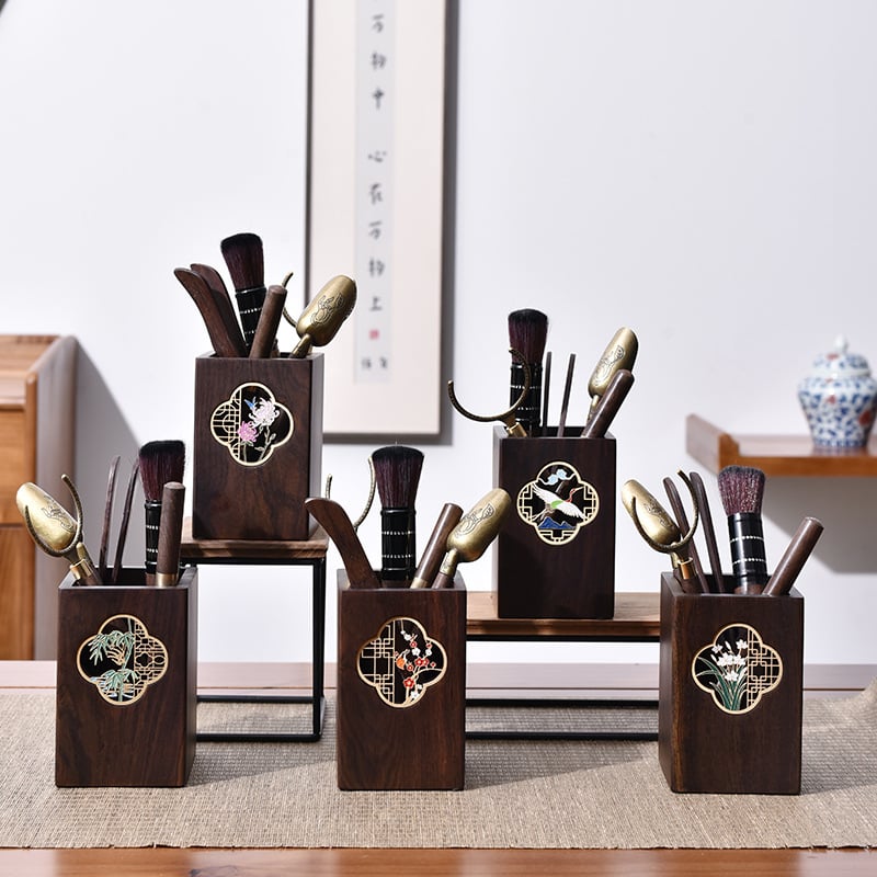 Ebony Kung Fu arbatos ceremonijos priedų rinkinys su padėklu — medžiaga: Ebony; įskaičiuota arbatos šaukštelis ir šepetys; svoris: 0,86 kg