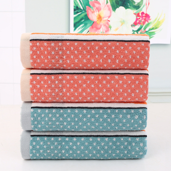 Guangying 100% pamut fürdőlepedő, 32s fonal, jacquard sík szövés, felvarrt, 140–170 g