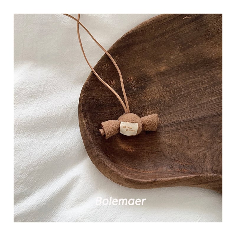 Kézzel készített textil nyaklánc gyerekeknek, gyerek alakú, egyedi csomagolás, 2025 téli megjelenés