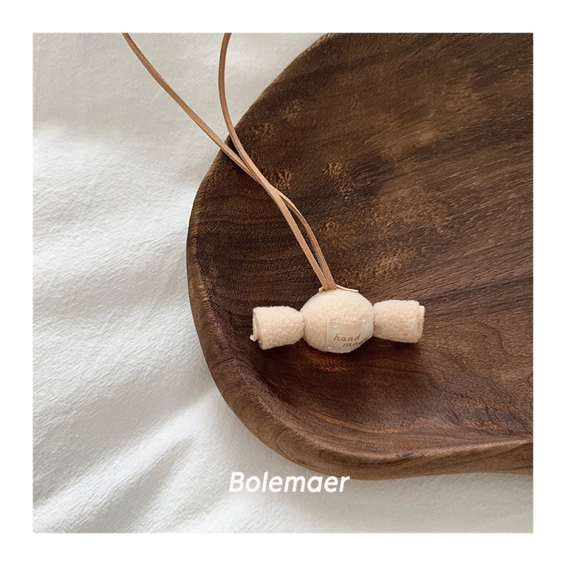 Kézzel készített textil nyaklánc gyerekeknek, gyerek alakú, egyedi csomagolás, 2025 téli megjelenés