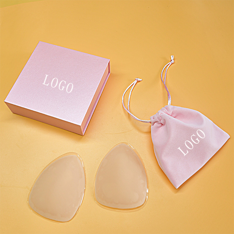 Trīsstūrveida silikona krūšu plāksteri - nepamanāmi, plāni, spīdīgi, pašlīmējoši