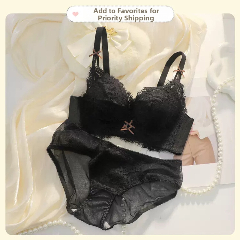 Nailona bezvadu krūštis mazām krūtīm – 3/4 kauss, biezas veidotas kupas, regulējams, augšējā atbalsts, aizmugurē četrrindu aizdare, fiksētas dubultās siksnas