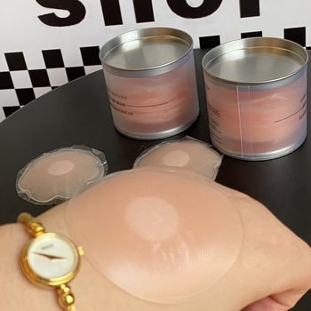 Silikona krūšu uzlīme – apaļas formas speneliem/areolai, plāns, caurspīdīgs, nemanāms