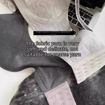 Bezšuvju krūšturis no kokvilnas, 3/4 kauss, elpojošs, dubultas fiksētas siksnas, aizmugurē ar četrām rindām āķīšu