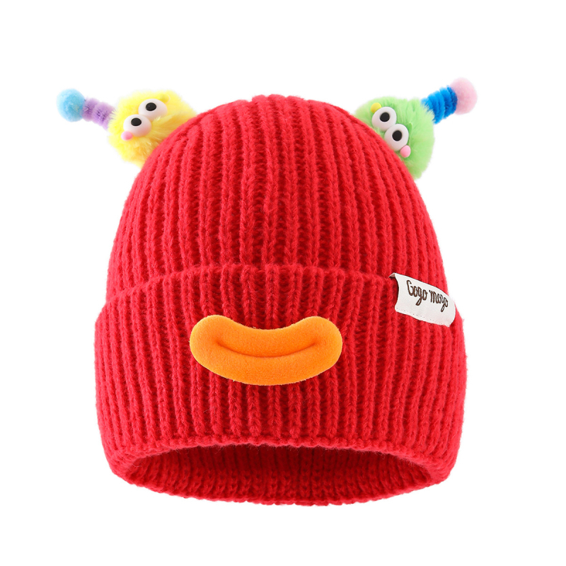 Kötött baba sapka fülvédővel, aranyos csápokkal és bolyhos pomponokkal, cartoon mosolygó arc, meleg akril szálból, 0–12 hónapos korosztály, téli 2025