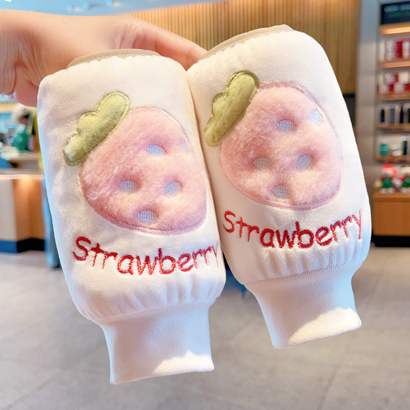 Bērnu velūra aizsargšūnas uz piedurknēm pret netīrumiem rudens-ziemas-pavasara sezonai, vecuma grupa 3–13 gadi, augļu karikatūras raksts