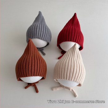 Adīta bērnu cepure ar smailu virsu un aizsargājošu siksnu, auss aizsardzība; silta un vēja izturīga ziemas cepure 6–12 mēnešiem