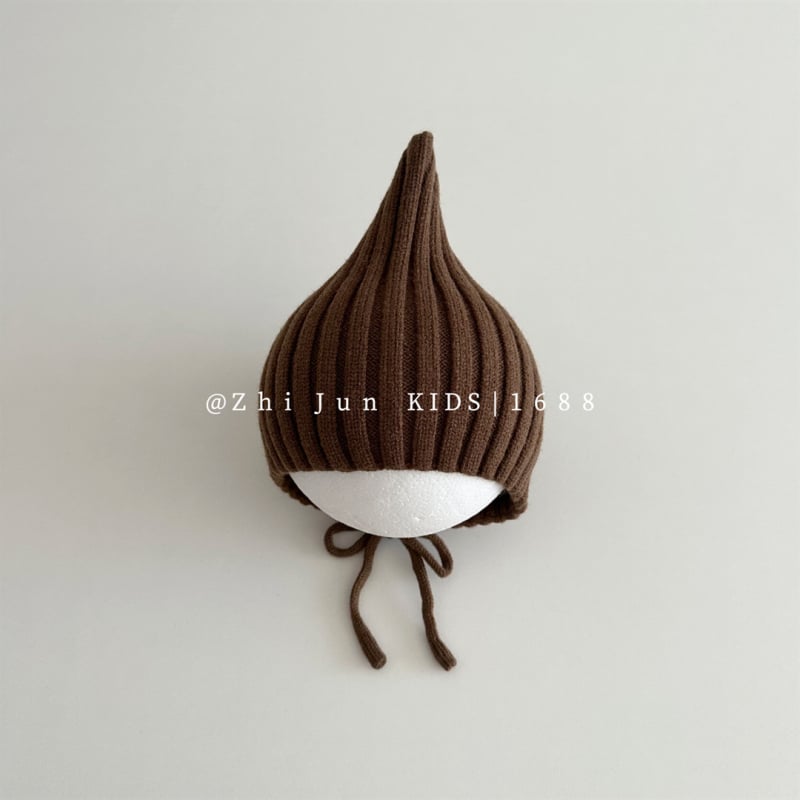 Adīta bērnu cepure ar smailu virsu un aizsargājošu siksnu, auss aizsardzība; silta un vēja izturīga ziemas cepure 6–12 mēnešiem