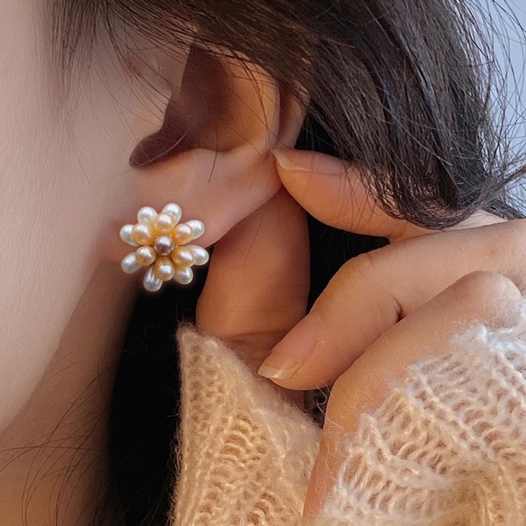 Naušnice od prirodnih slatkovodnih bisera, ručno pletene kuglice u obliku cvijeta, popcorn stil nakita